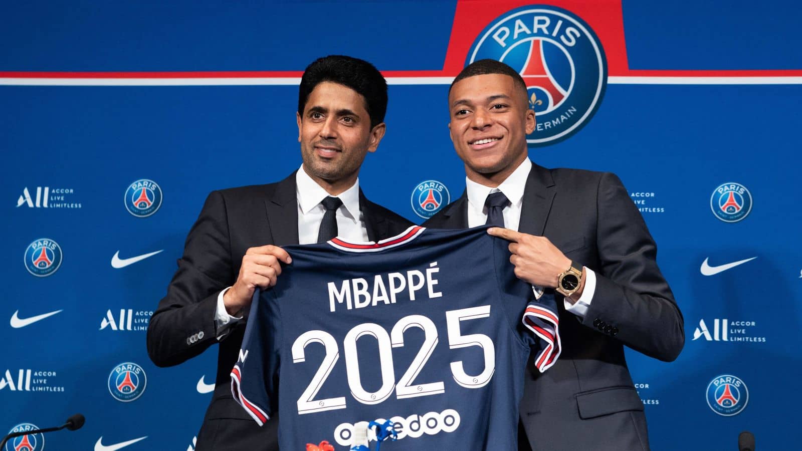 Tiết lộ mới nhất về điều khoản "thầm kín" giữa PSG và Mbappe 1 psg-va-mbappe